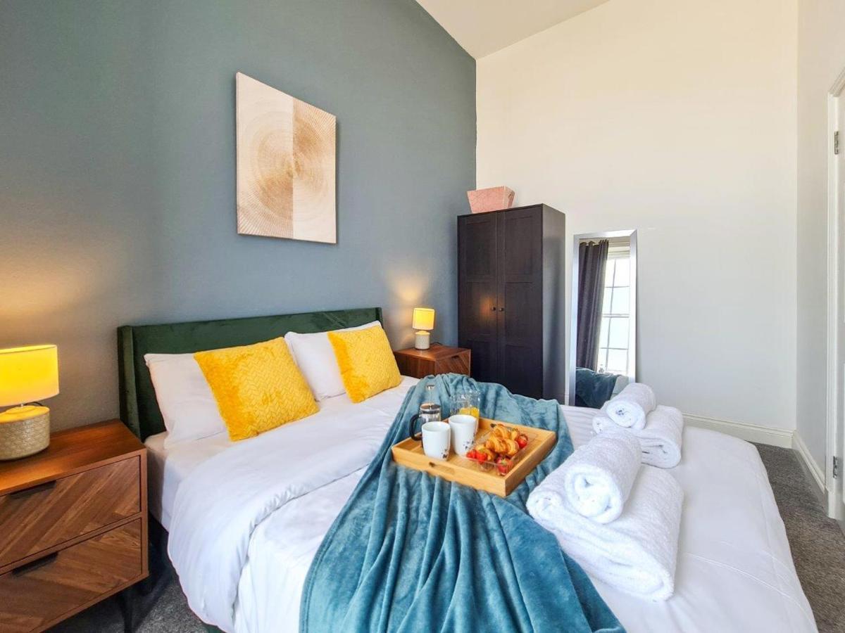 Margaret'S Terrace By Fortuna Property Cheltenham Bagian luar foto
